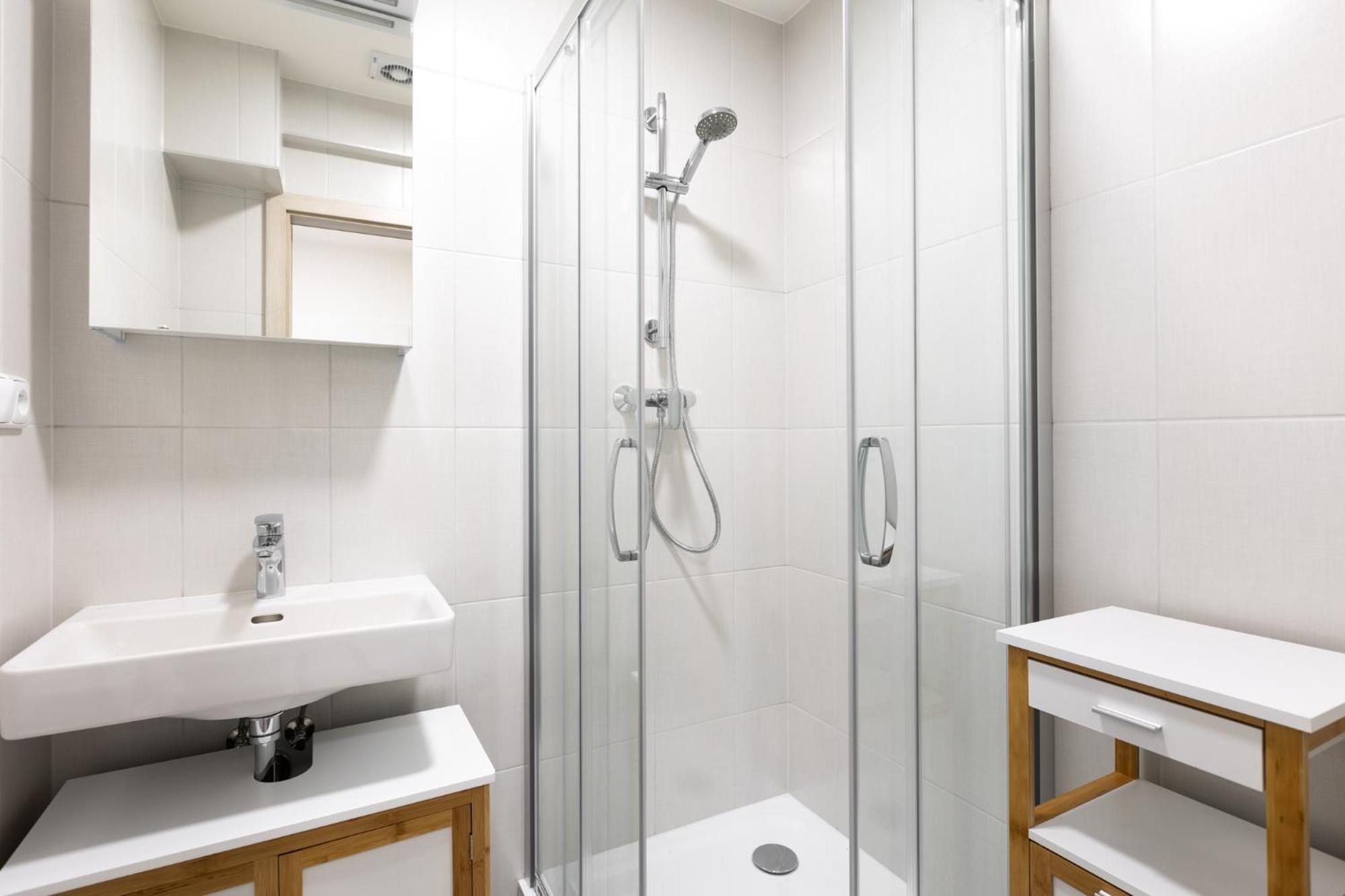 Apartman U Metra S Terasou Praga Exterior foto